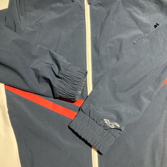 Hollister hooded windbreaker - Picture 4 of 6